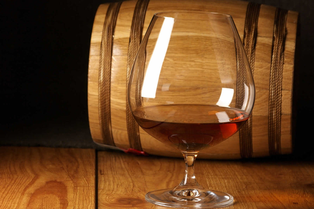 Aguardientes de vino. Qué son y como se elabora el Brandy de Jerez y el Cognac.